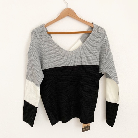 Twist Sweater - Picture 10 of 12